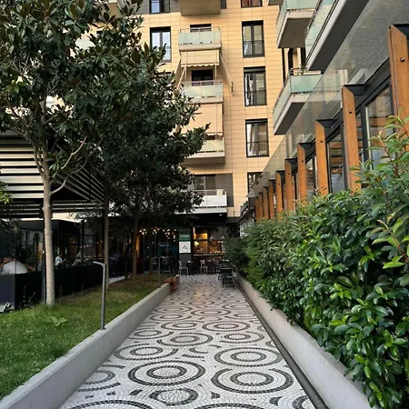 Art Central Apartment Tirana